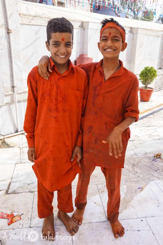allein-als-frau-indien-boys-amritsar