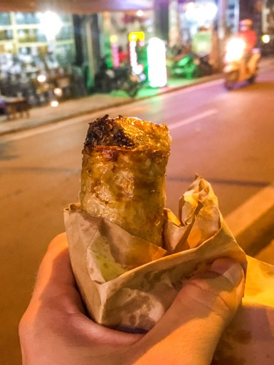 hanoi-street-food-tour-spring-roll